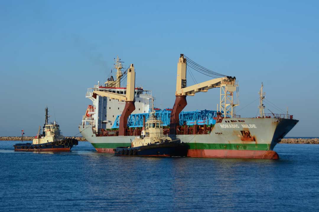 Flinders Ports calls for urgent action as strikes threaten South Australia